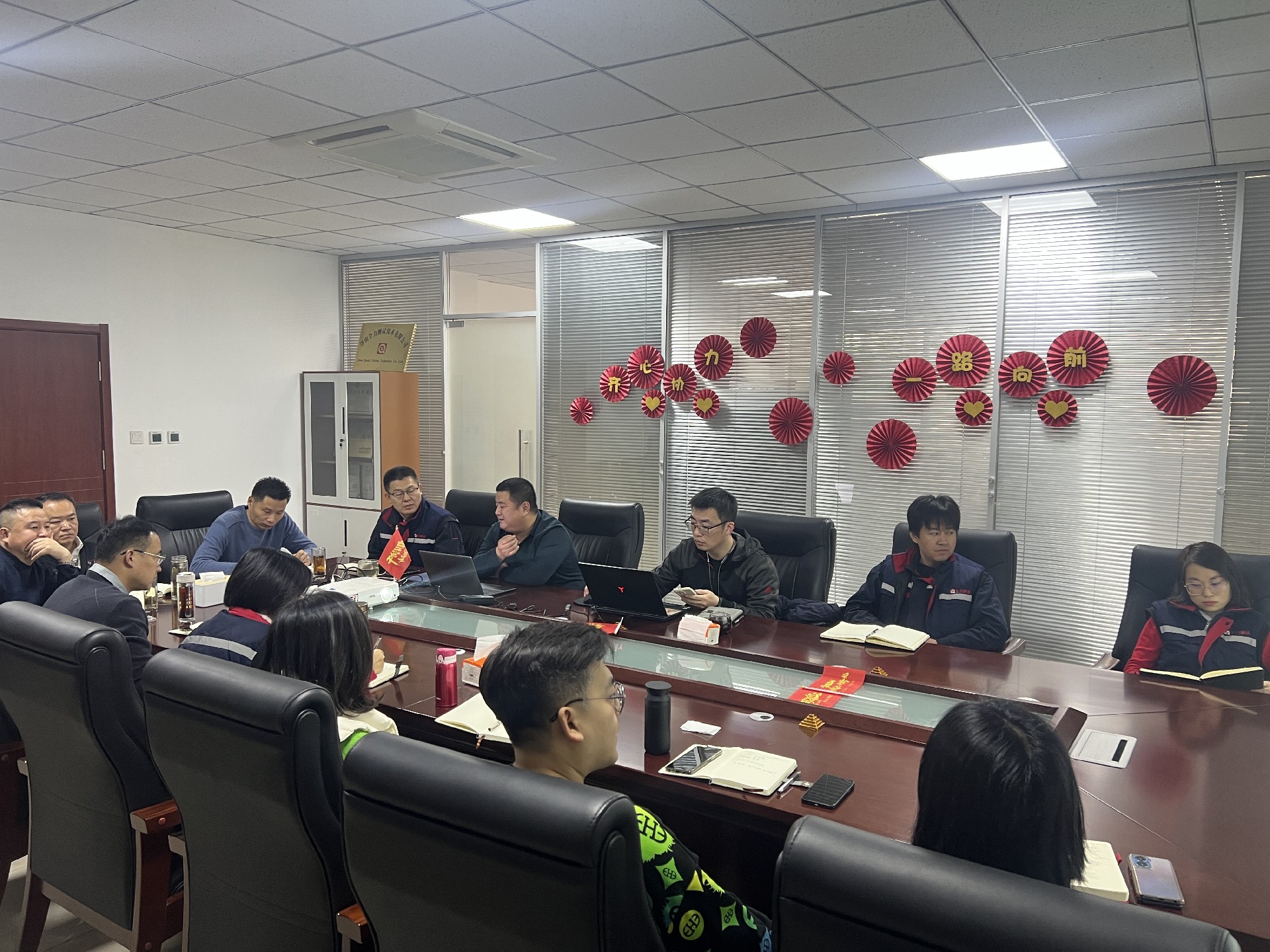 1705296998210770.jpg 2c6545f3344ddbb2c76fae4502cbf87.jpg